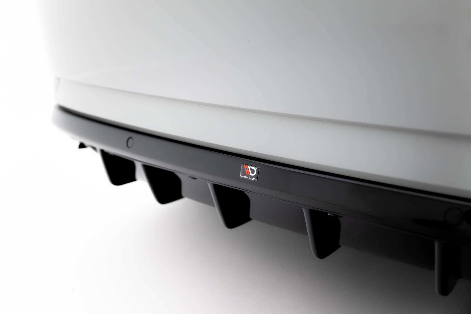 Achter Diffuser V.2 Skoda Superb Liftback / Combi MK3 Maxton Glanzend zwart