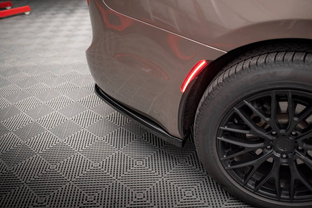 Diffuser Chrysler Pacifica Maxton Glans Zwart