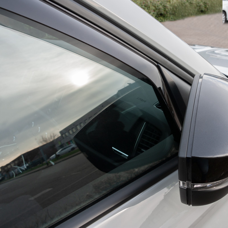 Zijwindschermen Dark  Skoda Kodiaq 2017- (enkel met zwarte raamlijsten)