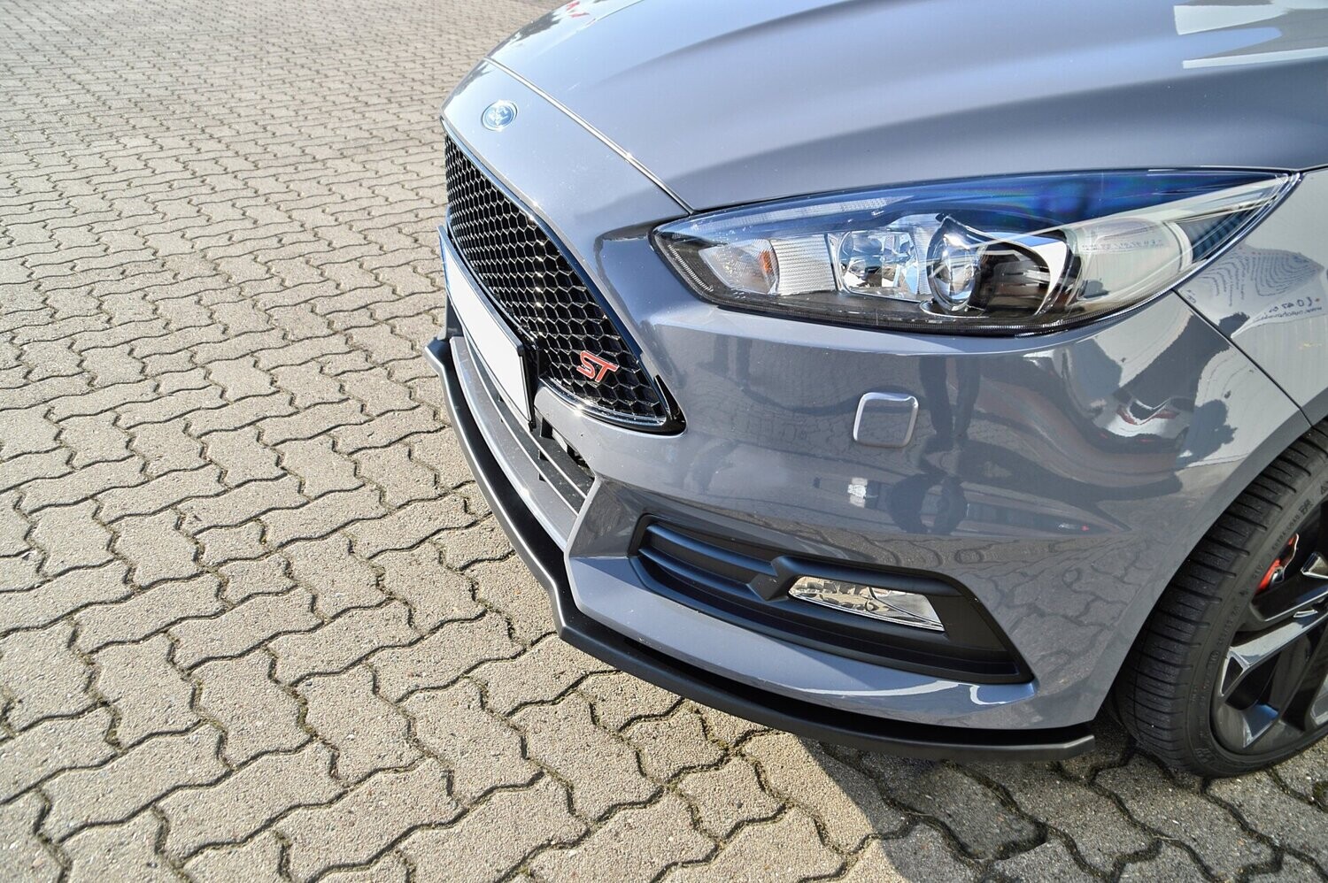 Voorspoilerlip Ford Focus ST DYB 2015-