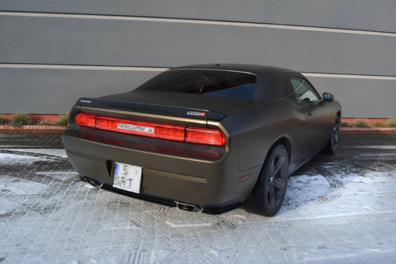 Centrale Achterspoiler Dodge Challenger MK3. Phase-I SRT8 Coupe (zonder verticale bars) Glanzend Zwa