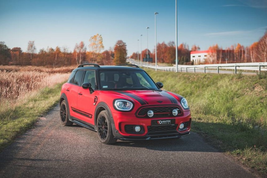 Voorspoiler Mini Countryman F60 Maxton Design glans zwart V.1