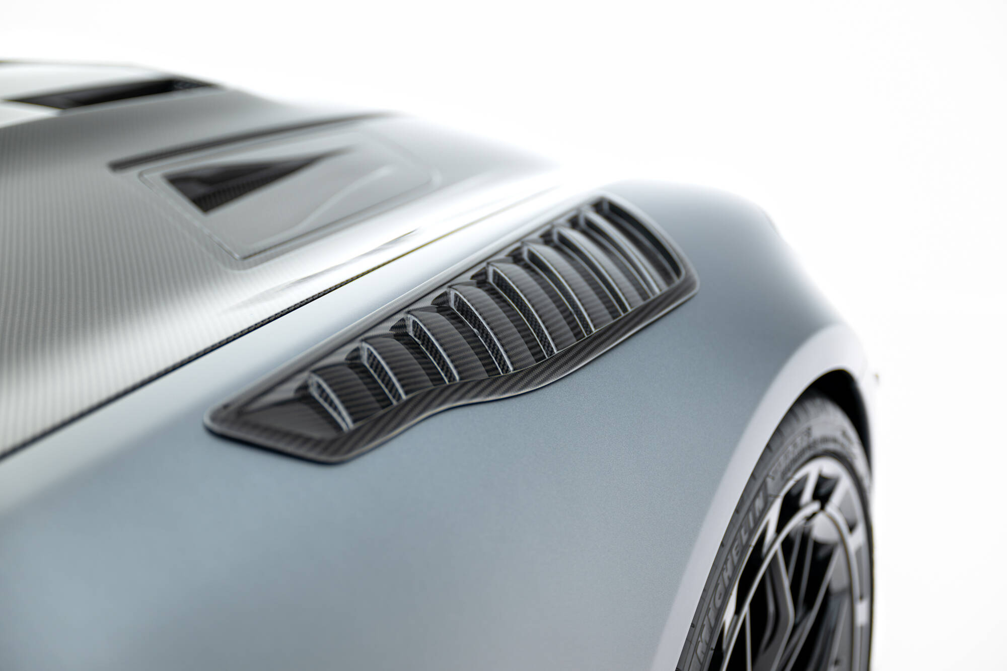 Carbon Zijuitstroomopeningen Mercedes-AMG GT C C190 Facelift Maxton