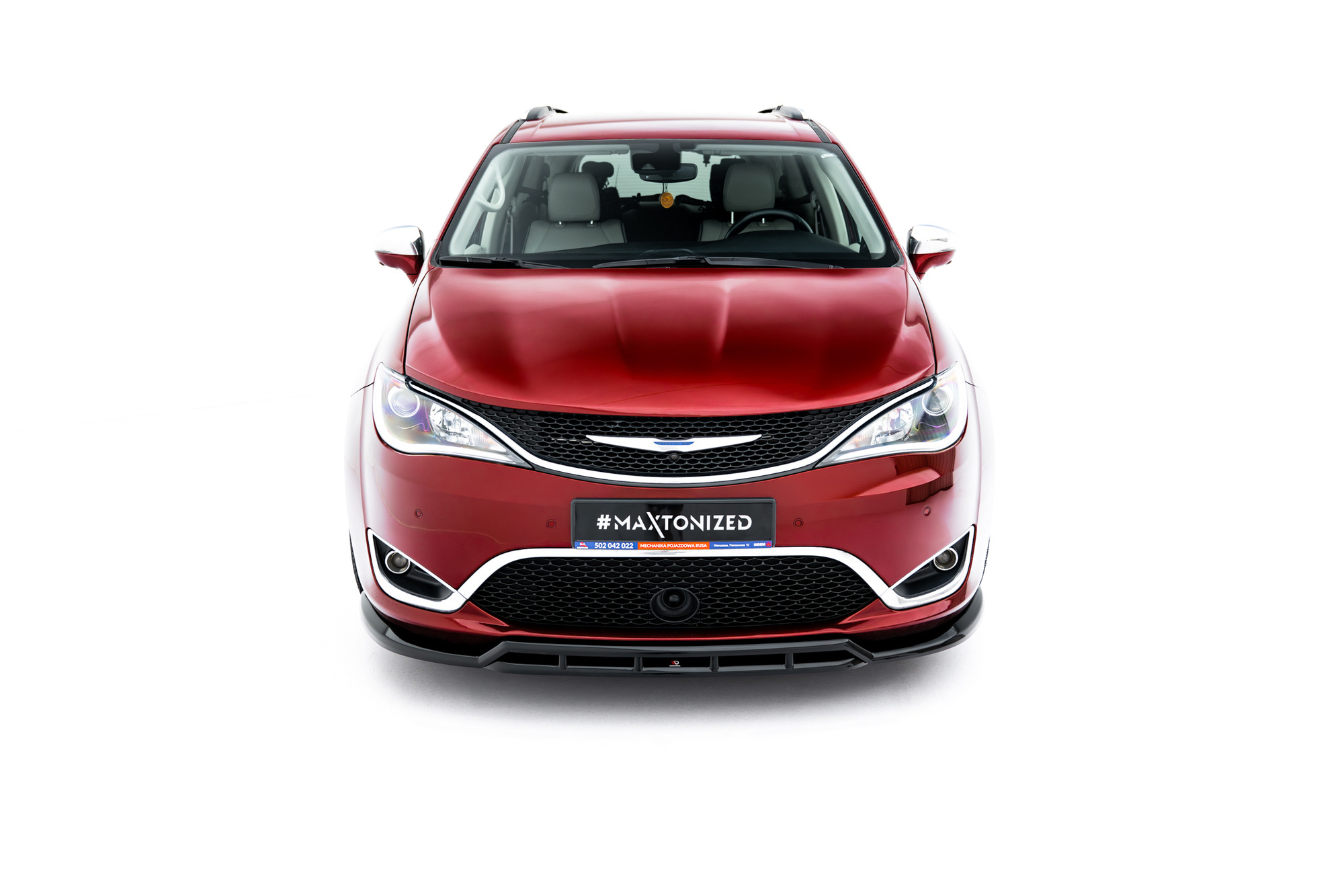 Bodykit Chrysler Pacifica Mk2 V.2 Glans Zwart