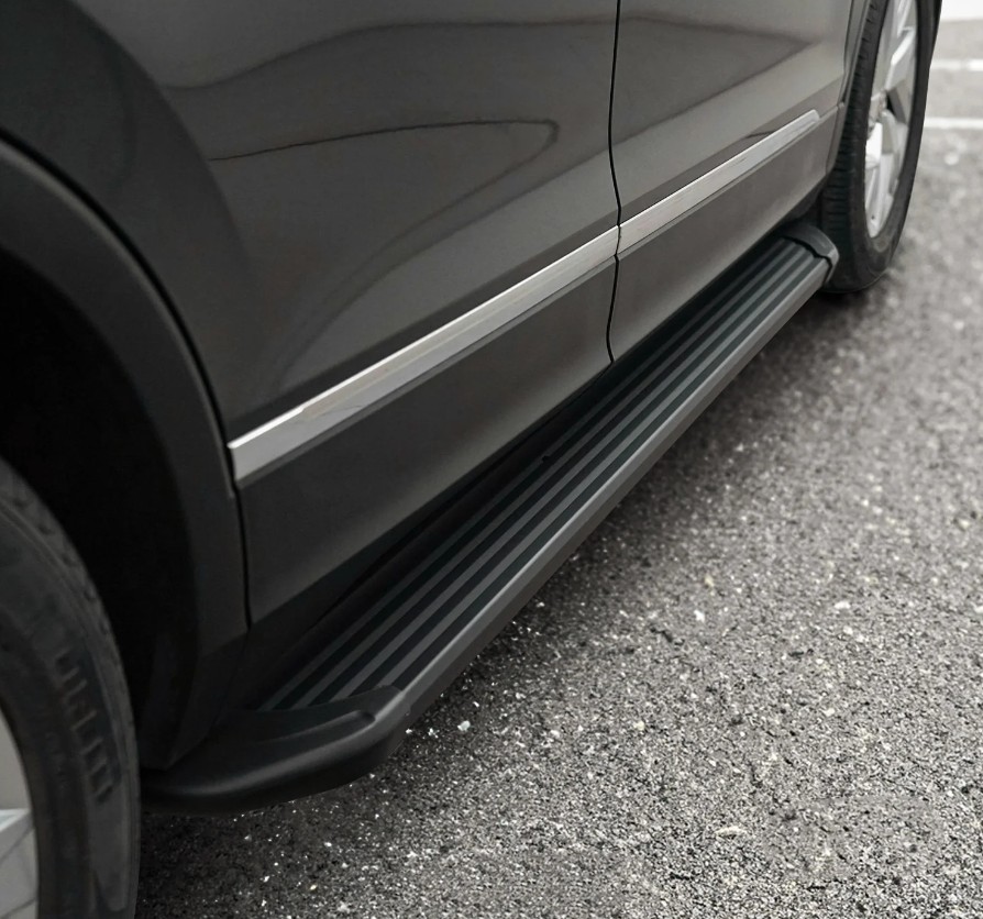 Treeplanken voor Ford Transit Custom 12-20 L1 aluminium zwart