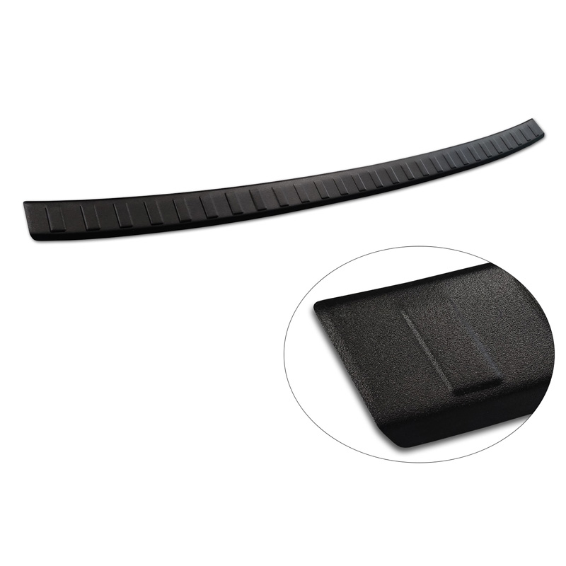 Matzwart RVS Achterbumperprotector  Volkswagen Golf VIII HB 5-deurs 2020-2024 & FL 2024-