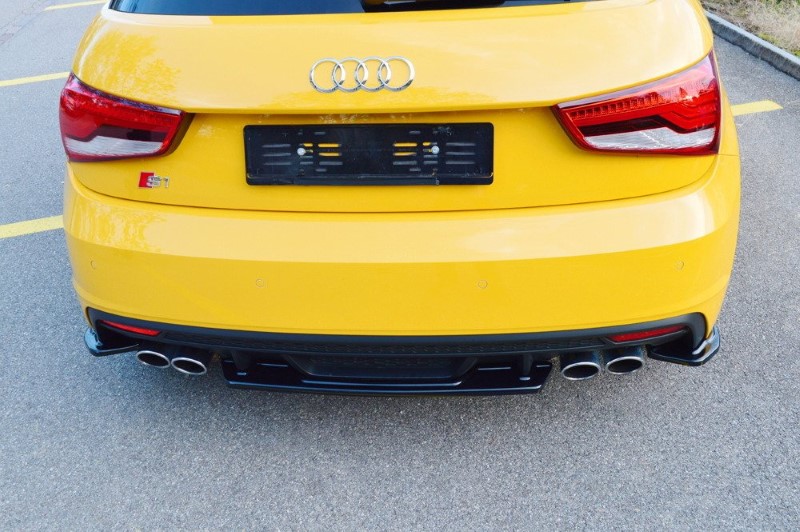 Centrale achtersplitter Audi S1 8X glanzend zwart