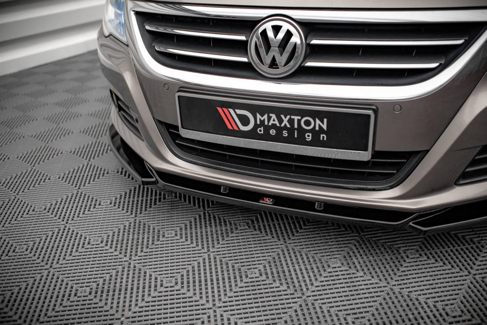 Voorspoiler V.4 VW Passat CC Maxton Glans Zwart
