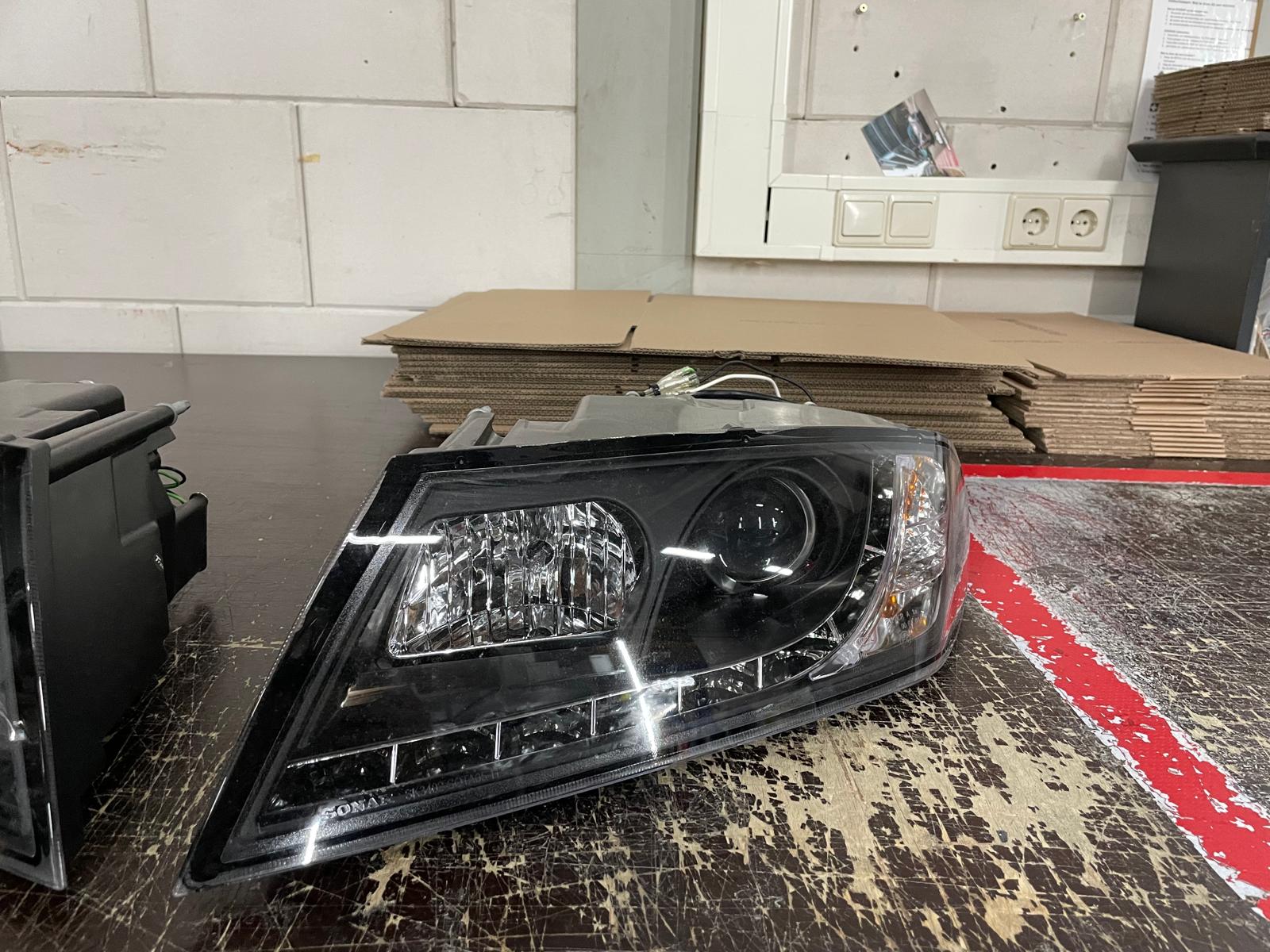 Headlights Skoda Octavia 04-08