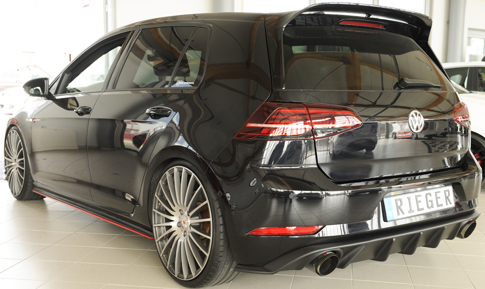 Achterbumper Diffusor Rieger VW Golf 7.5 GTI 2017-
