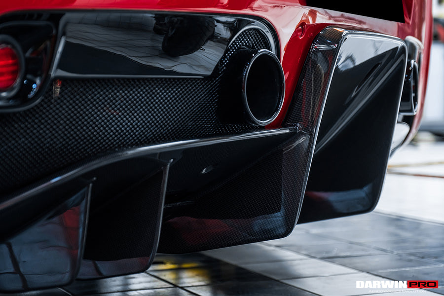 Ferrari 458 Speciale Rear Bumper met Diffuser 2013-2015