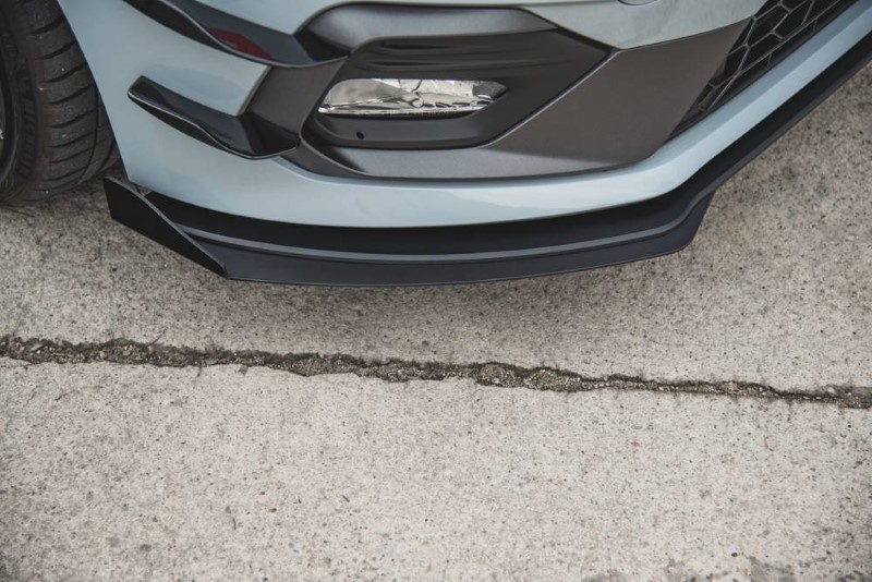 Voorspoiler Ford Fiesta Mk8 ST / ST-Line Racing Glanzend Zwart + Kleppen