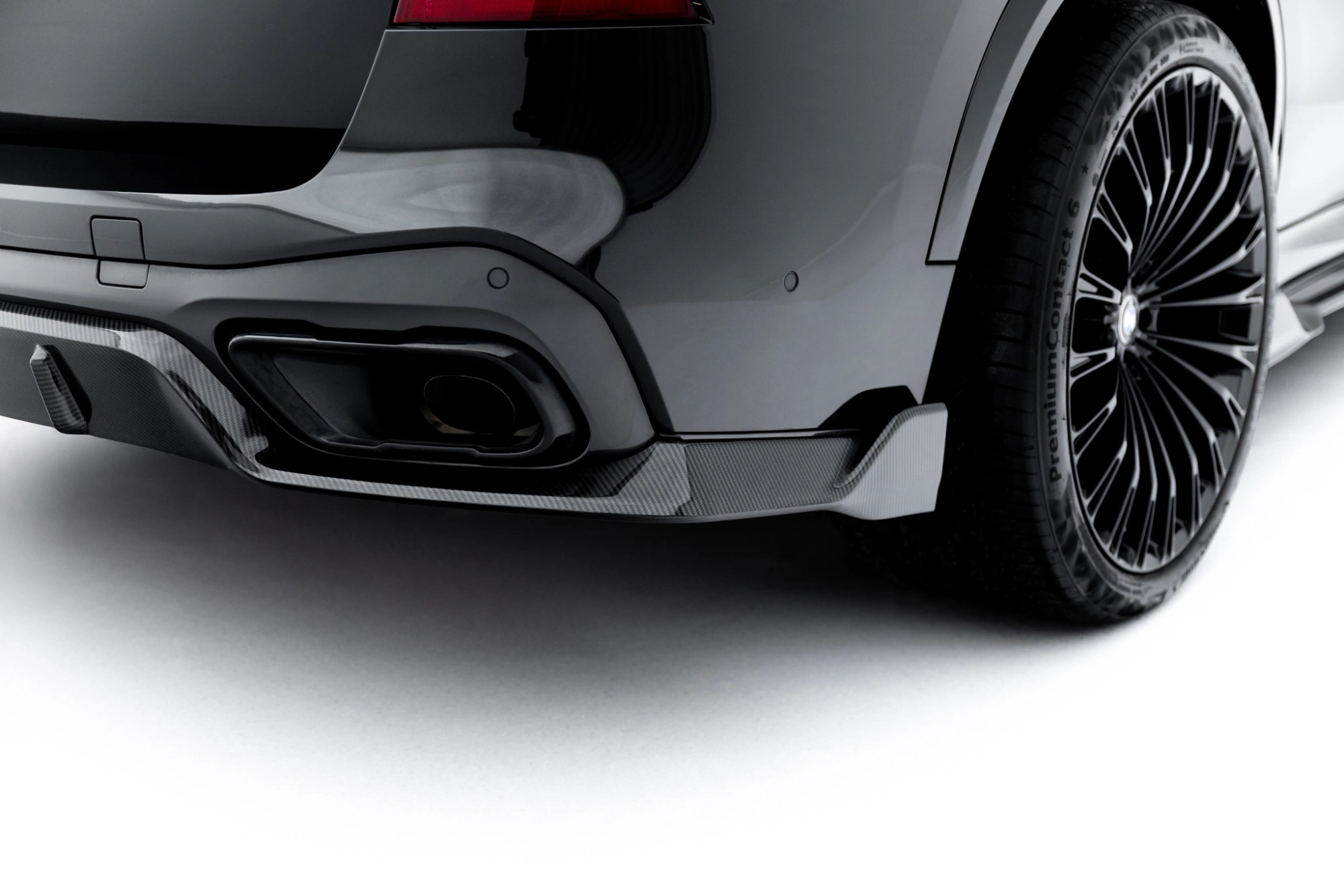 Prepreg Carbon Fiber Rear Diffuser BMW X5 M-Pack G05 (2018–2023)