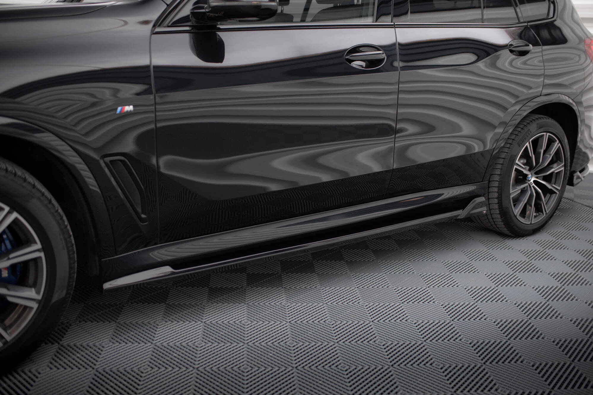 Zijskirts – BMW X5 M-Pack G05 V.2 (2018–2023)