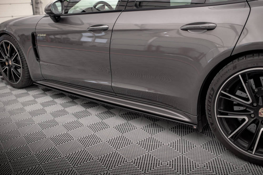 Zijskirts Porsche Panamera E-Hybrid 971 Maxton Glans Zwart