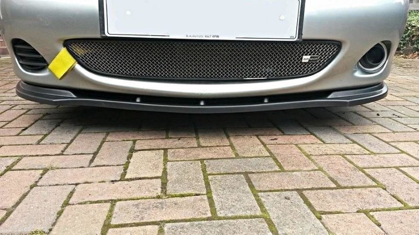 Voorspoiler Mazda MX-5 Mk2.5 Maxton Design glans zwart