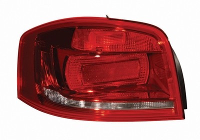 ACHTERLICHT LINKS 3D. 5/10+ AUDI A3 8/08 > 12