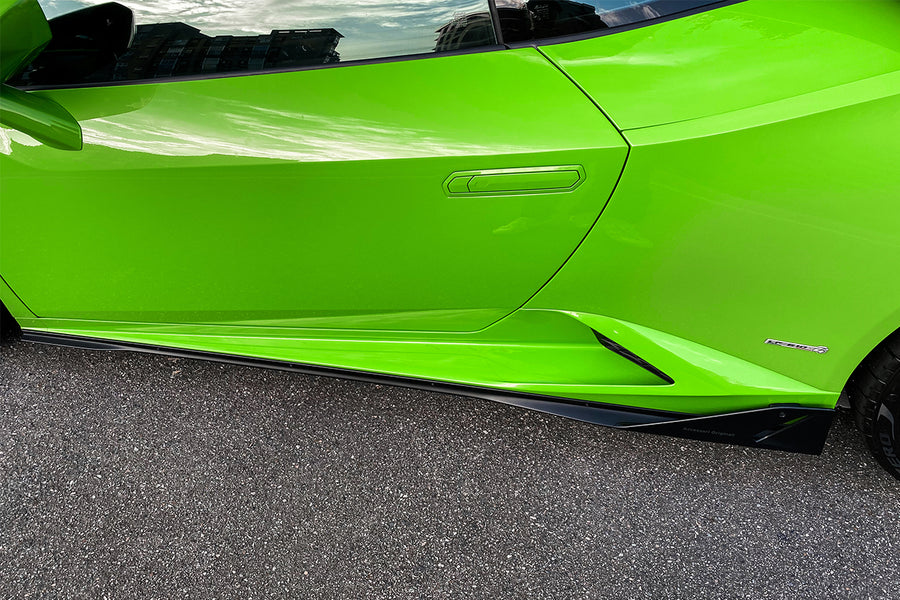 2015-2020 Lamborghini Huracan LP610/LP580 AO Style Carbon Fiber Zijskirts