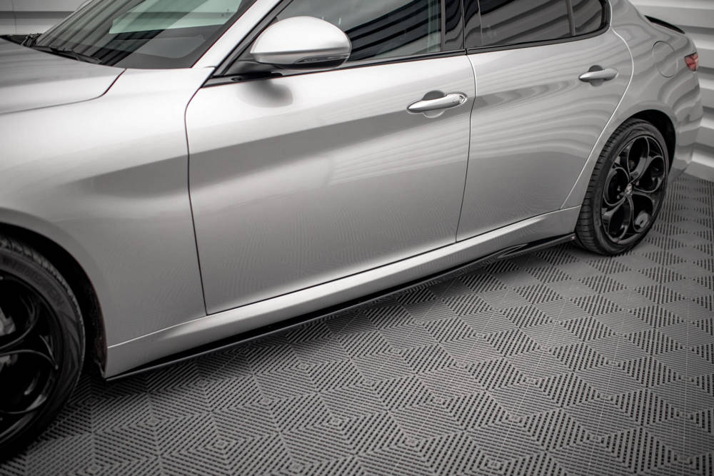 Zijskirts Alfa Romeo Giulia Sport Maxton Glans Zwart