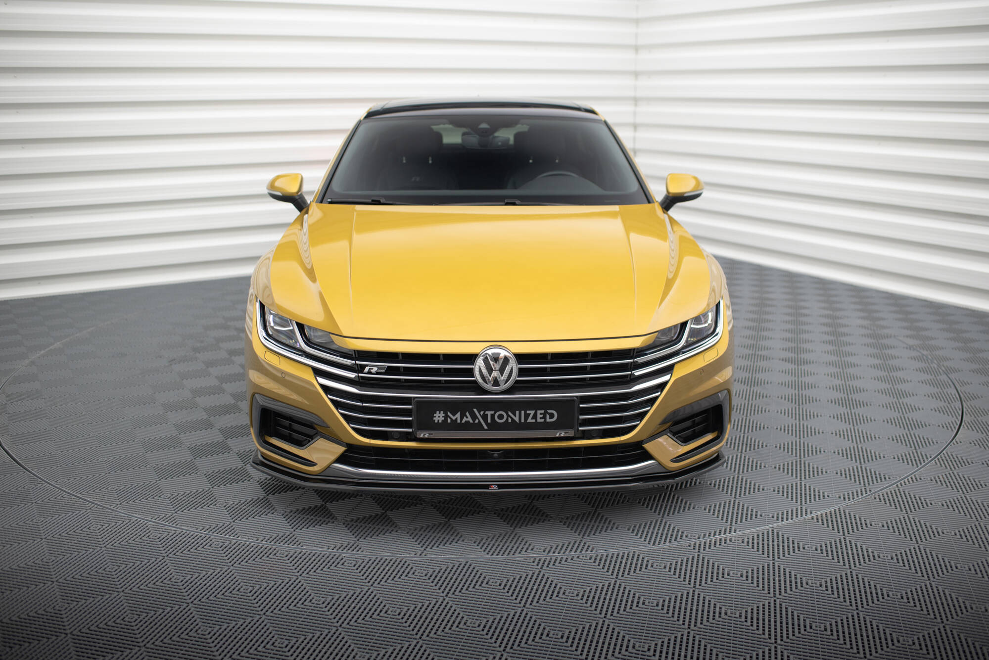Bodykit Volkswagen Arteon R-Line Maxton Glanzend zwart