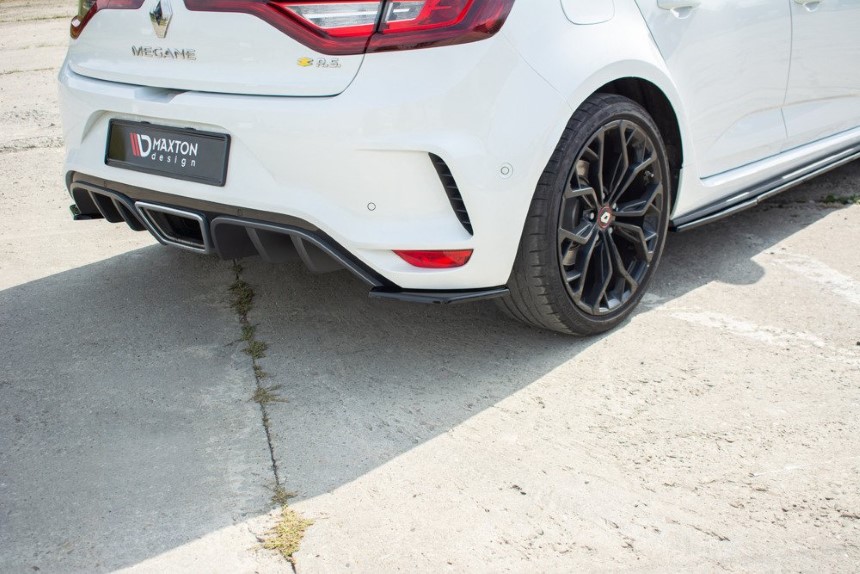 Achterzijde skirts Renault Megane 4 RS Maxton Design glans zwart