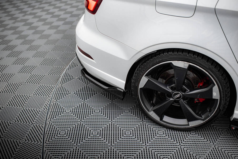 Achterzij Spoilers Audi RS3 8V FL Sedan Glanzend Zwart V.3