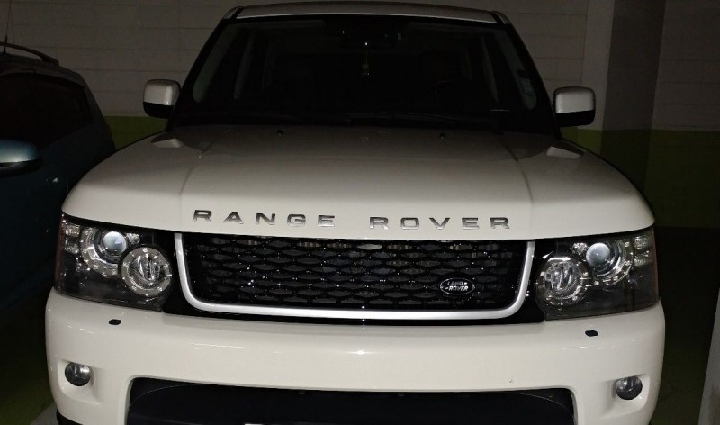 Central Grille and Side Vents Assembly Range Rover Sport Facelif