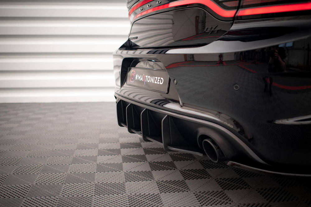 Diffuser Street Pro Dodge Charger SRT MK7 FL Maxton