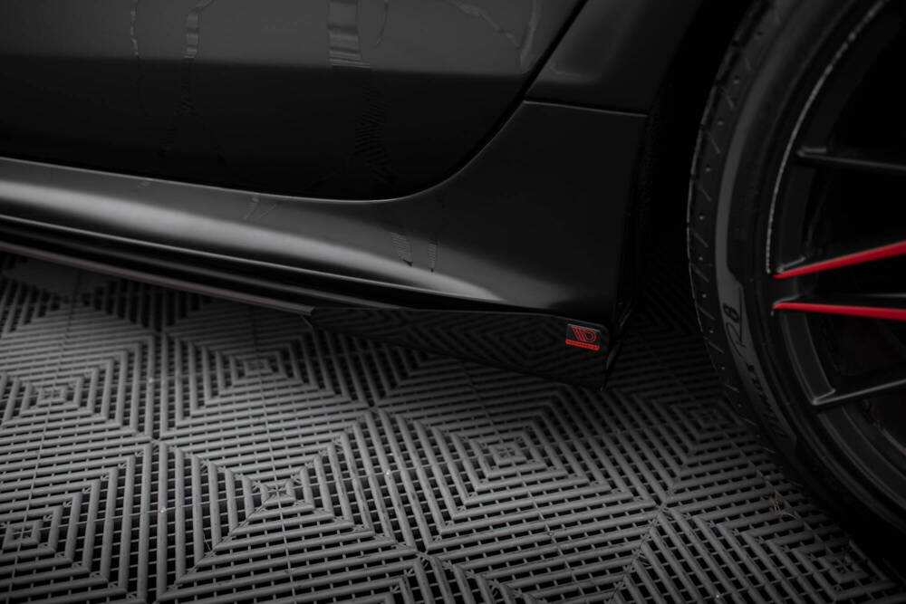 Zijskirts met Canards Audi A7 C7 S-Line Maxton Street Pro