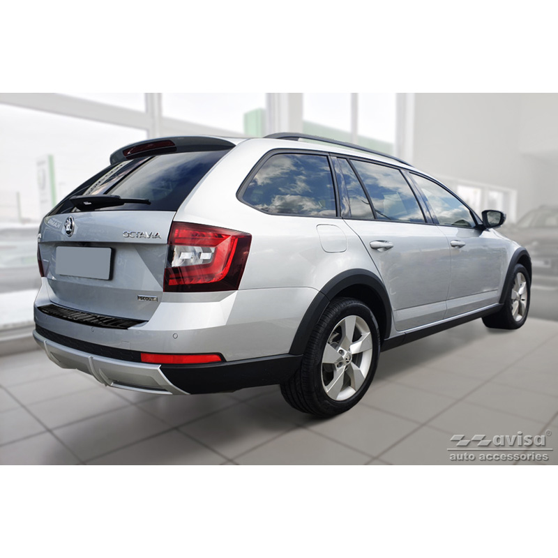Zwart RVS Achterbumperprotector  Skoda Octavia III Scout 2014-2020 'Ribs'