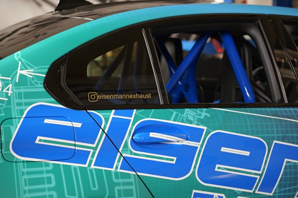 Roll Bar For BMW M3 Series Sedan Exhaust Systems Custom Paint Color