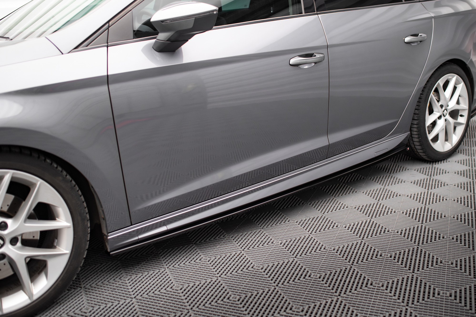 Zijskirts  Seat Leon Cupra / FR / Standard Mk3 / Mk3 Facelift V.5