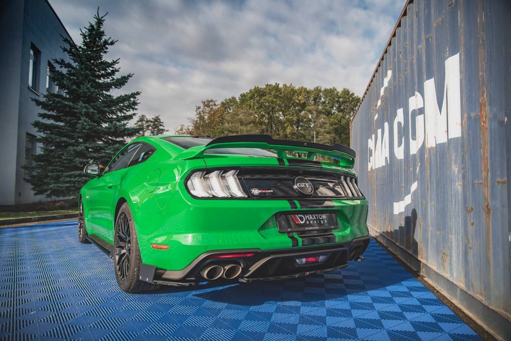 Zijdiffusers met Canards Ford Mustang GT MK5 FL Maxton Glans Zwart