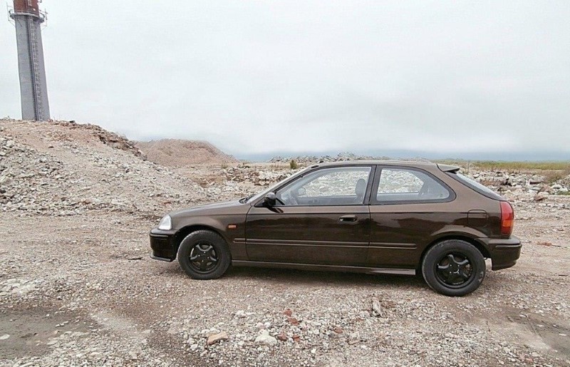 Voorspoiler Honda Civic MK6 EJ9 Glanzend Zwart