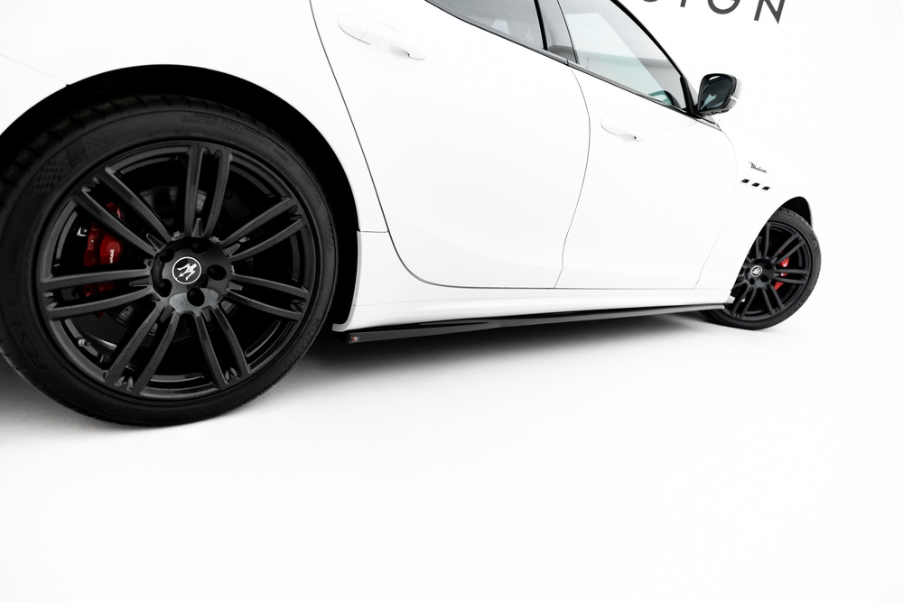 Zijskirts Maserati Ghibli Modena Mk3 Facelift Maxton