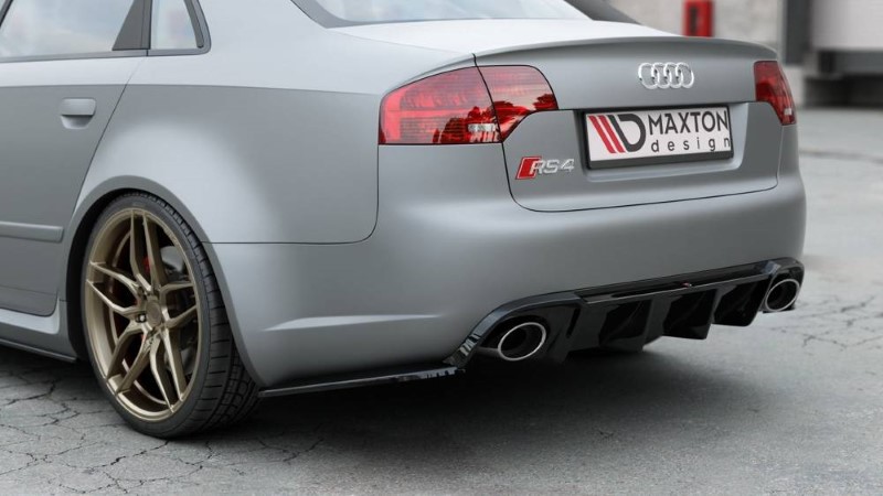 Achterzij Spoilers Audi RS4 Sedan B7 V.2 Glanzend Zwart