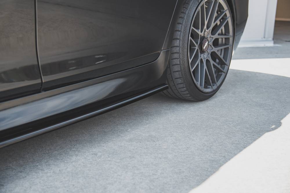 Zijskirts V.2 BMW 5-Serie F10/F11 M-Pakket Maxton Glans Zwart
