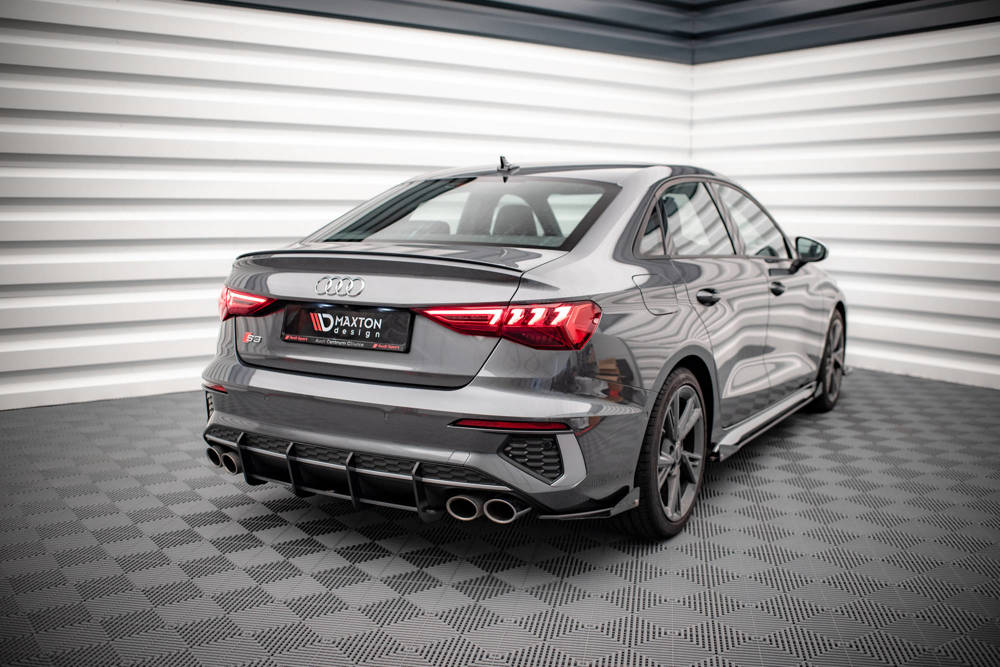 Street Pro Zijdiffusers met Canards Audi S3 8Y Limousine