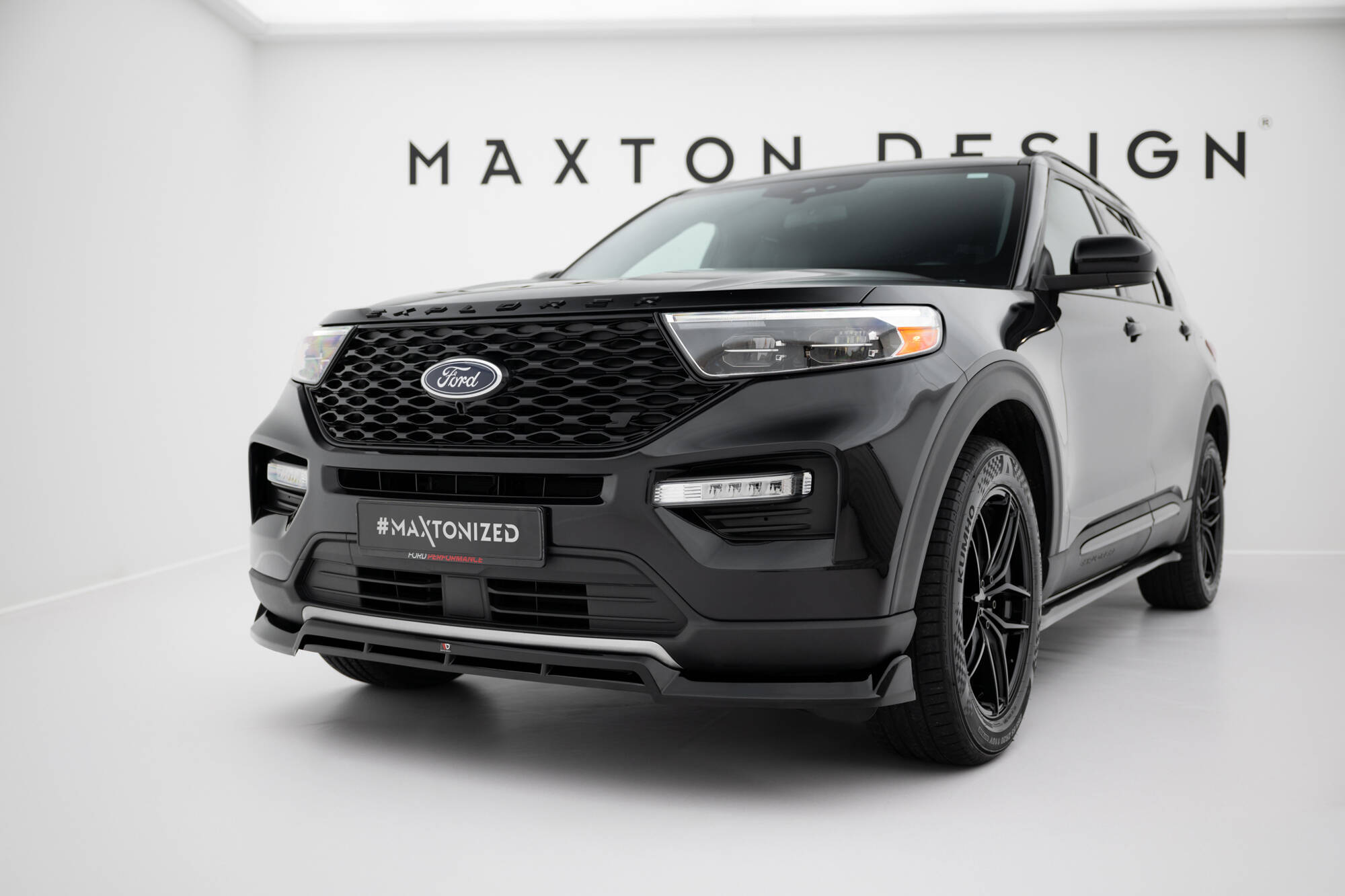 Bodykit Ford Explorer XLT MK6 Maxton Glanzend zwart