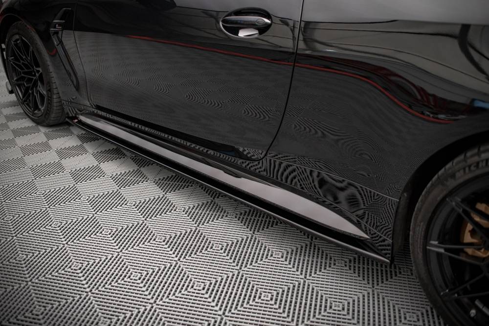 Side Skirts V2 BMW M4 G82 Maxton