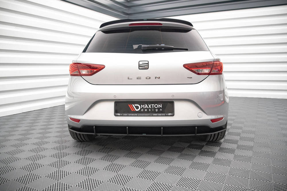 Diffuser achter Seat Leon Hatch Mk3 Maxton