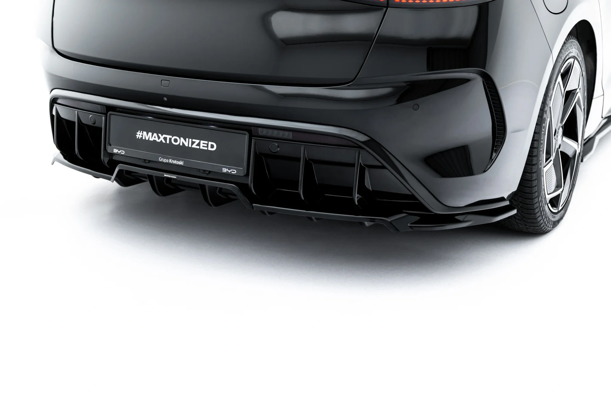 Diffuser BYD Seal Mk1 – Maxton Design Glans Zwart