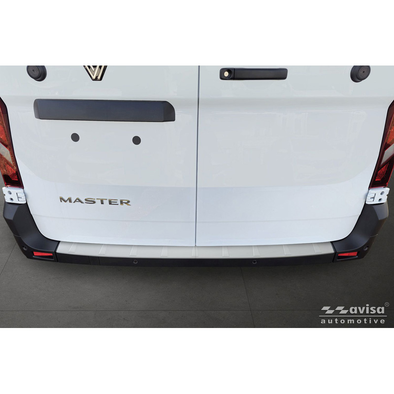 Avisa RVS gepoedercoate Achterbumperprotector  Renault Master IV 2024- ‘Soft Silver’