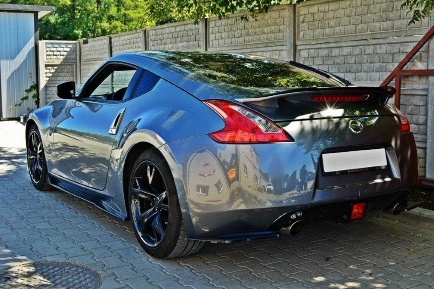 Zijskirts Nissan 370Z Maxton Design glans zwart