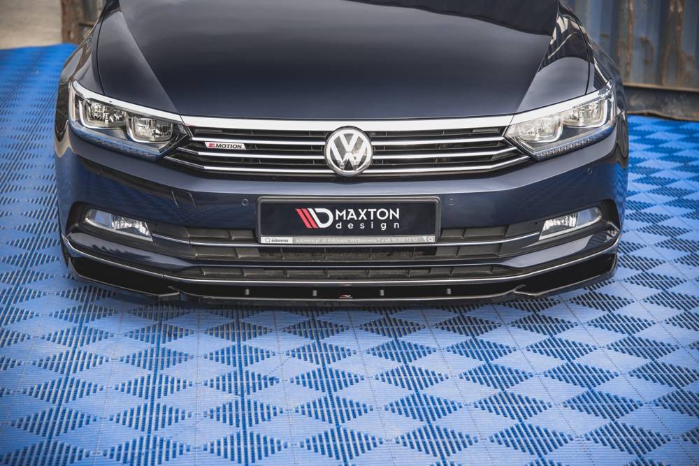 Voorspoiler V.1 VW Passat B8 Glans Zwart