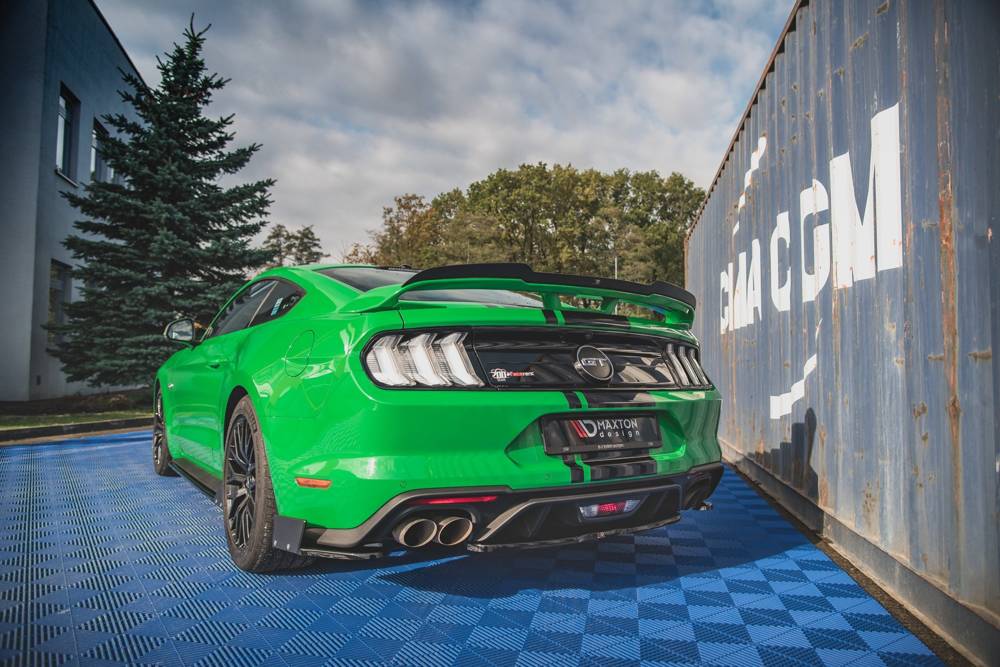 Diffuser Ford Mustang GT MK5 FL Maxton Glans Zwart