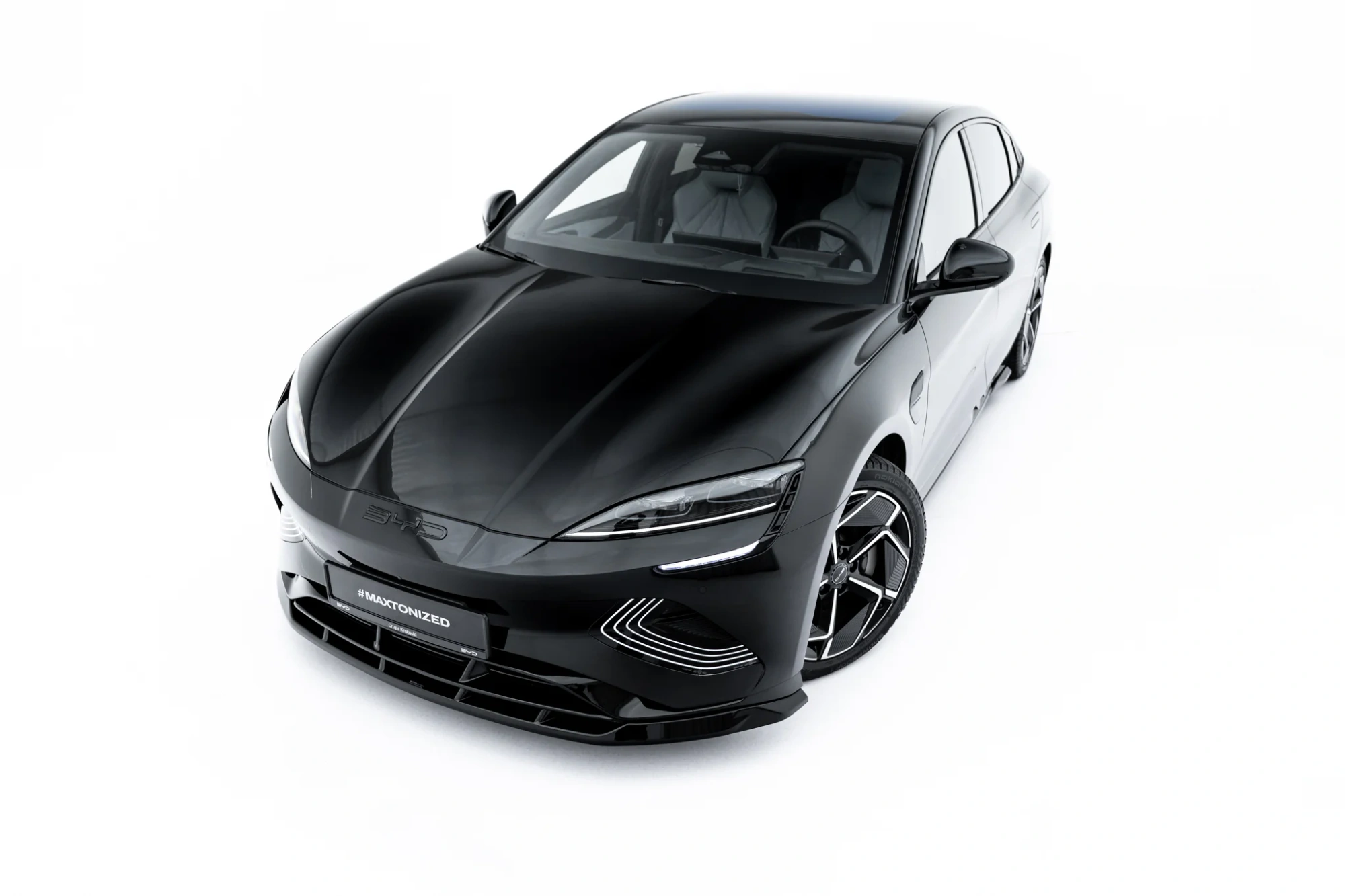 Voorspoiler BYD Seal Mk1 – Maxton Design Glans Zwart