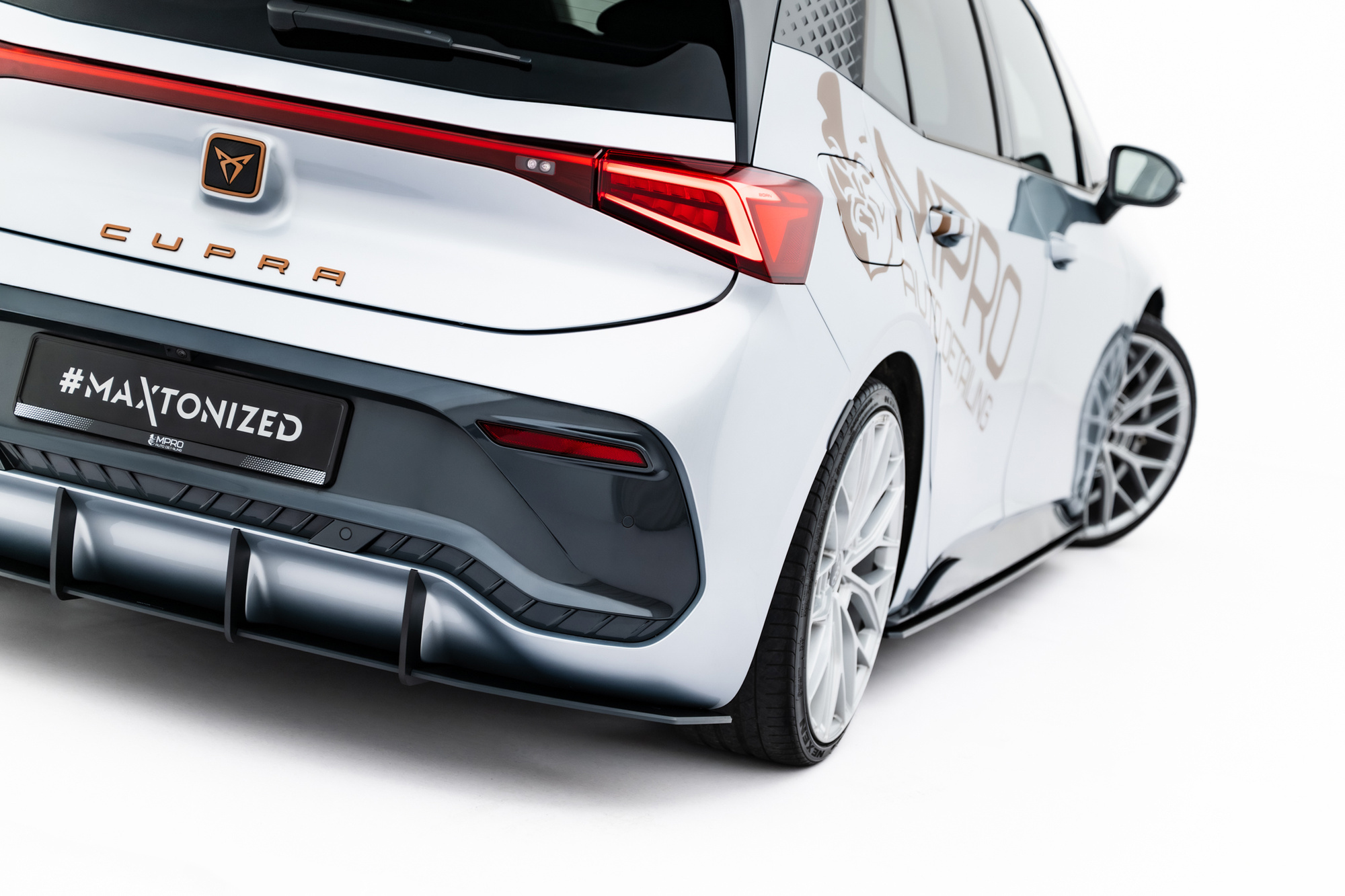 Street Pro Achterdiffuser Cupra Born Mk1 2021 – Maxton Design