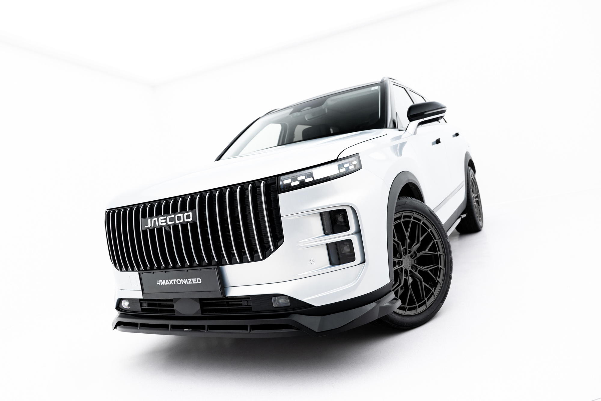 Voorspoiler Jaecoo 7 Mk1 – Maxton Design Glans Zwart