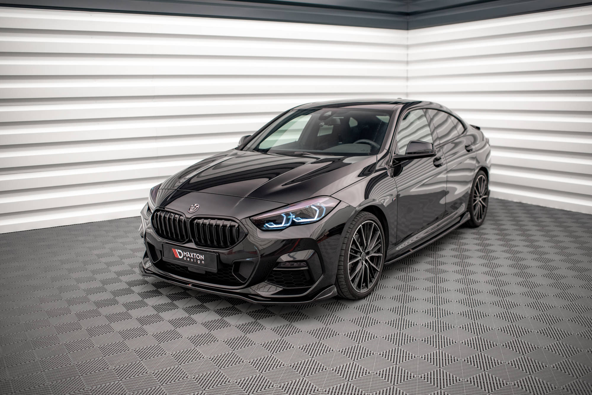 Bodykit BMW 2-serie M-pack Gran Coupe F44 Maxton Glanzend zwart